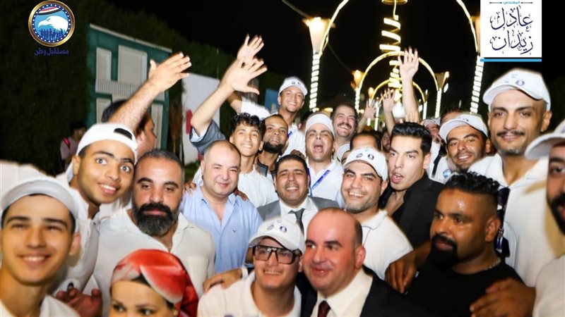 عادل زيدان في المؤتمر