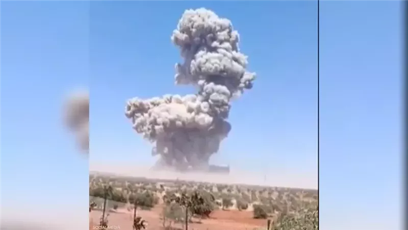 تصاعد سحابة كثيفة