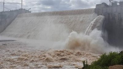 بعد فيضانات أديس أبابا.. خبراء: المياه تبلغ أقصى ارتفاع لبحيرة سد النهضة