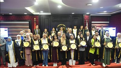 عبد الجواد : تكريم أوائل الثانوية العامة رسالة الحزب بأهمية التعليم