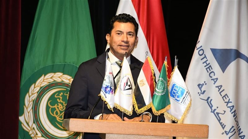 الدكتور أشرف صبحي