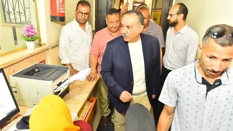 محافظ أسيوط