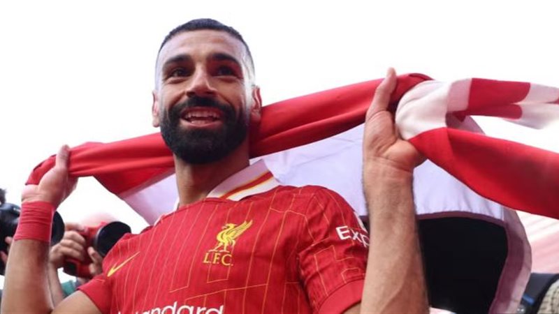 الملك محمد صلاح أسطورة