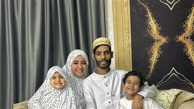 خالد منتصر مدافعا عن وفاء عامر: 