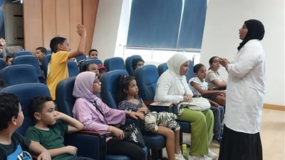 ندوة توعوية باستكشافي السويس حول داء القطط ومخاطر الوجبات السريعة 