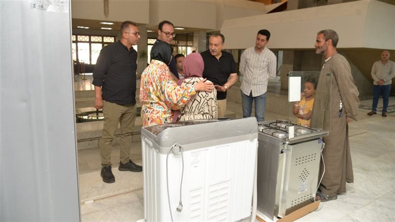 محافظ أسيوط