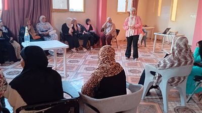 «أندية السكان» في السويس.. مبادرة شبابية لتعزيز الوعي بقضايا الزواج المبكر