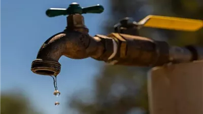 آخر مستجدات انقطاع مياه الشرب بمناطق عديدة بالجيزة|فيديو 