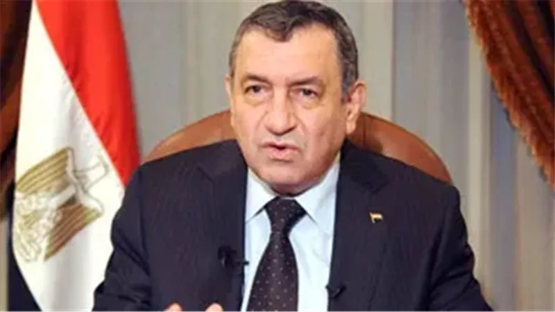 عصام شرف رئيس الوزراء