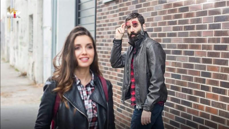 التحديق في النساء