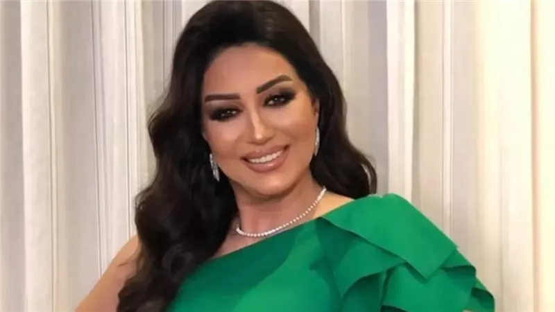 وفاء عامر