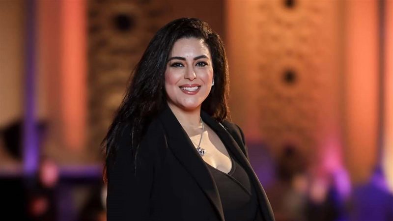 الفنانة نهى عابدين