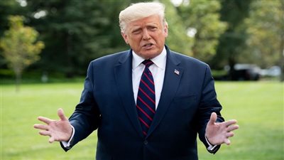 ترامب يفاجئ الجميع باجتماع حاسم مع روسيا قبل انتهاء «مهلة الحرب»