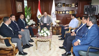 محافظ بني سويف يشيد بدور مؤسسة مصر الخير في دعم القطاعات الحيوية