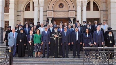 وزير السياحة يفتتح معرضًا ترويجيًا في ملتقى لوجوس العالمي لشباب الكنيسة   