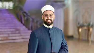 تمزيق وتهديد بسلاح أبيض داخل المسجد.. الشيخ حسام الدين يكشف تفاصيل الاعتداء