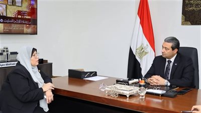 محافظ دمياط يبحث مع جهاز تعمير شمال سيناء تطوير طريق رأس البر 