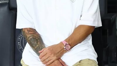 ساعة ليونيل ميسي تشعل مواقع التواصل: 395 ألف دولار على المعصم!