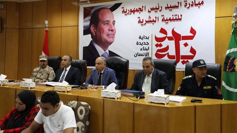 محافظ المنيا
