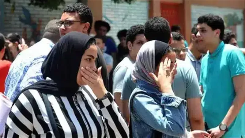 الصف الأول الثانوي
