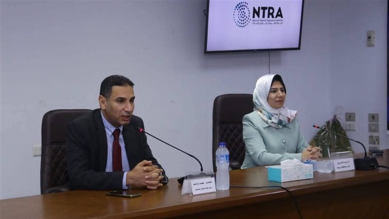جانب من الندوة