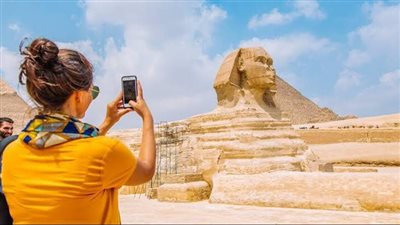 وزير السياحة والآثار يصدر قرارًا بزيادة يومية المرشد السياحي إلى 1800 جنيهًا 