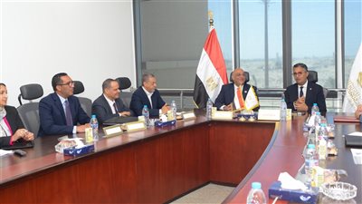 وزارة التموين وجهاز تنمية المشروعات يطلقان خطة تطوير منافذ تجارة التجزئة 