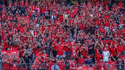 ضمن لائحة العقوبات الموسم الجديد.. ماهى عقوبة «البصق» في الملاعب ؟