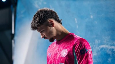 جيمس ترافورد يعود إلى مانشستر سيتي.. قصة وفاء وطموح