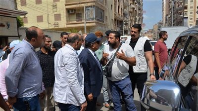 محافظ الدقهلية يتفقد تطوير شارع الجلاء ويوجه بسرعة الإنتهاء من أعماله