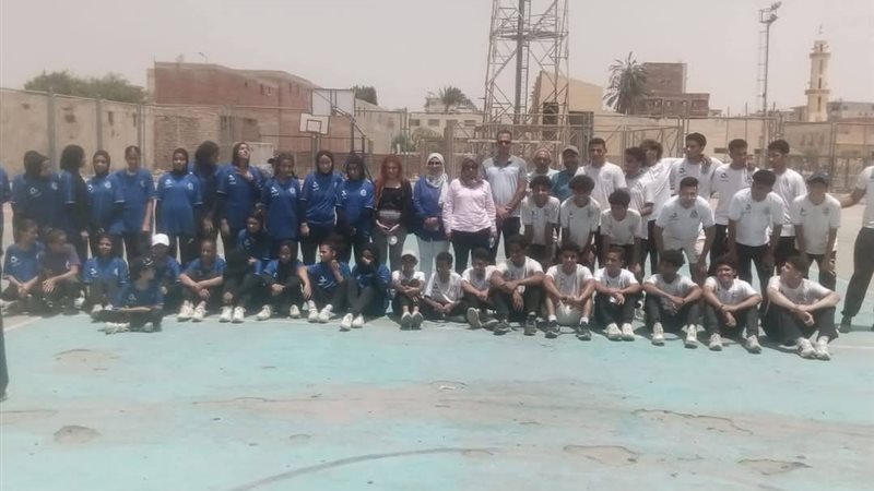 جانب من الزيارة