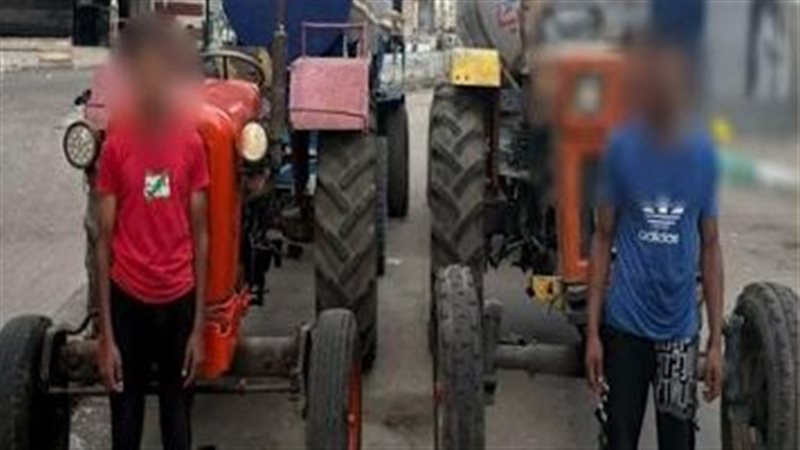 ضبط سائقي جرارين