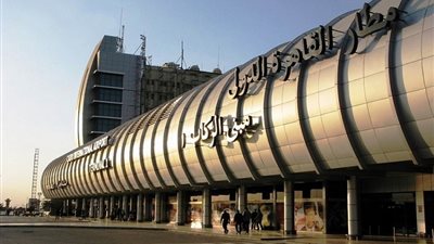 وزارة الطيران المدني توضح حقيقة انقطاع الكهرباء بمطار القاهرة الدولي