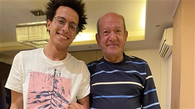 طه دسوقي يكشف عن مساعدة لطفي لبيب له: ربنا يرحمك على قد ما عملت معايا 