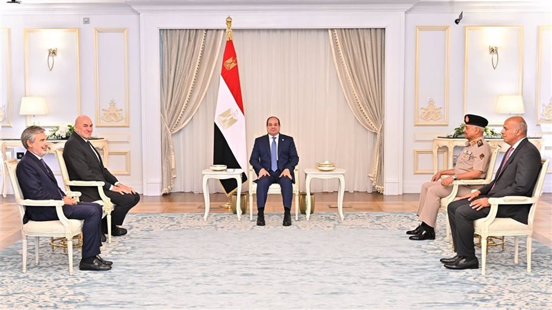 جانب من اللقاء