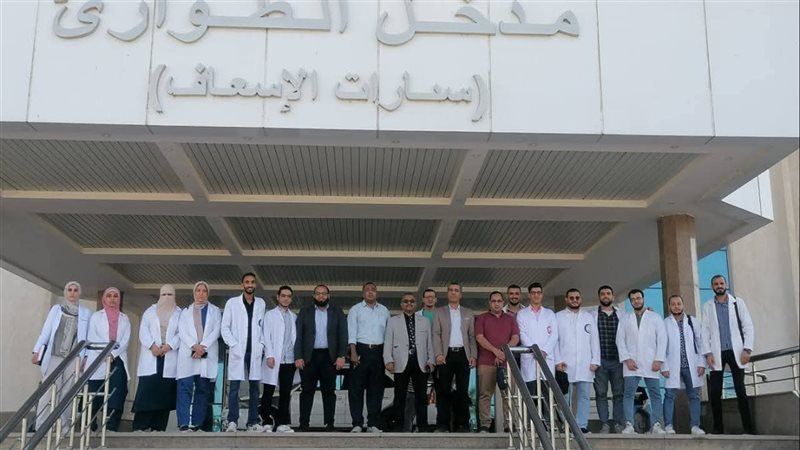 قافلة مستشفى جامعة