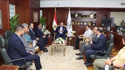 تعزيز التنمية الزراعية في بني سويف.. لقاء استثماري بين المحافظ ودانون مصر
