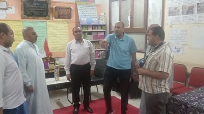 سكرتير عام محافظة بني سويف يتفقد جاهزية المقار واللجان الانتخابية بالميمون