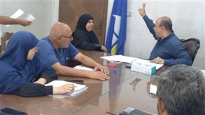 السكرتير العام المساعد بدمياط يلتقي المواطنين ويوجّه بسرعة حل مشكلاتهم