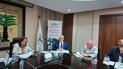 الطفولة والأمومة