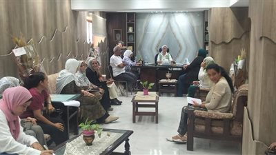 تعزيز العمل الجماعي.. الاجتماع الأسبوعي لمديري الشباب والرياضة بالسويس