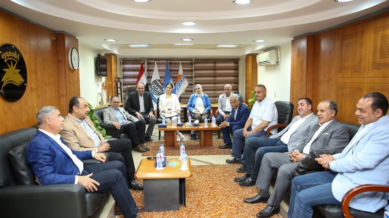 وزارى قطاع الأعمال