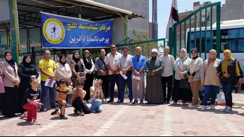 أوتوبيس المواهب يجوب