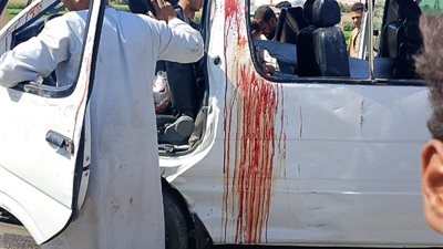 إصابة 5 أشخاص بكسور وجروح في تصادم سيارتين بدار السلام بسوهاج