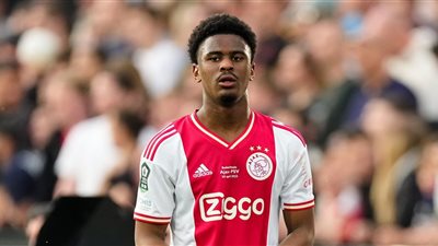 صفقة جديدة لدعم دفاع البلوز.. تشيلسي يضم هاتو مقابل 43 مليون يورو