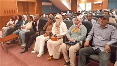 مراكز الشباب بالسويس تشارك في حلقة نقاشية حول العملية الانتخابية