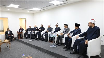 دار الإفتاء تستقبل وفدًا ماليزيا لبحث الشراكة في مجالات التدريب وتبادل الخبرات