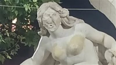 تحطيم تمثال «عين الفوارة» يشعل جدلاً واسعاً في الجزائر