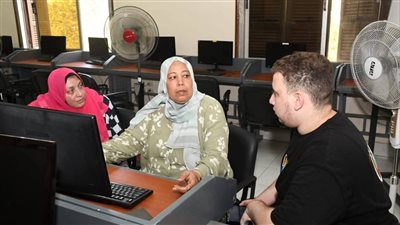 إقبال مستمر على معامل تنسيق جامعة عين شمس لليوم الثاني على التوالي