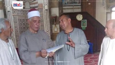 جولة مفاجئة لمدير أوقاف الفيوم على المساجد.. ويؤكد الحفاظ على المرافق العامة 